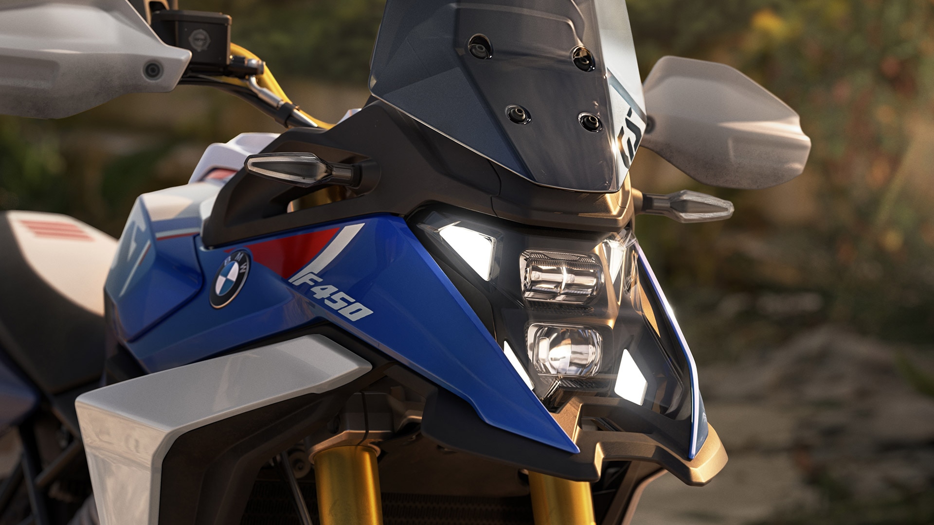 BMW F 450 GS se împarte între on-road și off-road