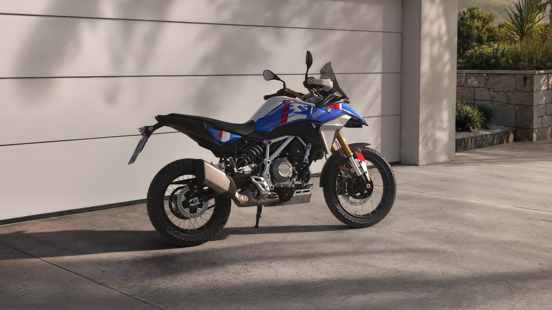 Modelul BMW F 450 GS cu accesorii originale BMW Motorrad