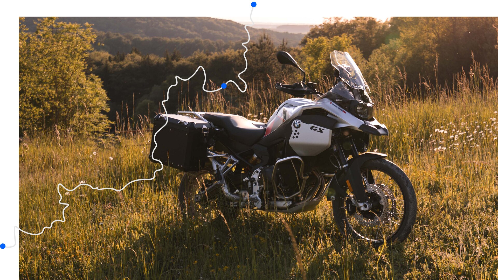 Modelul F 900 GS Adventure de la BMW Motorrad cu pachetul Ride Pro