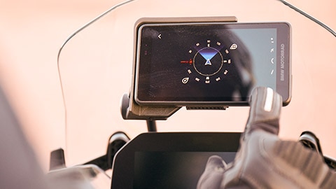 ConnectedRide Navigator, dispozitivul de navigație de la BMW Motorrad