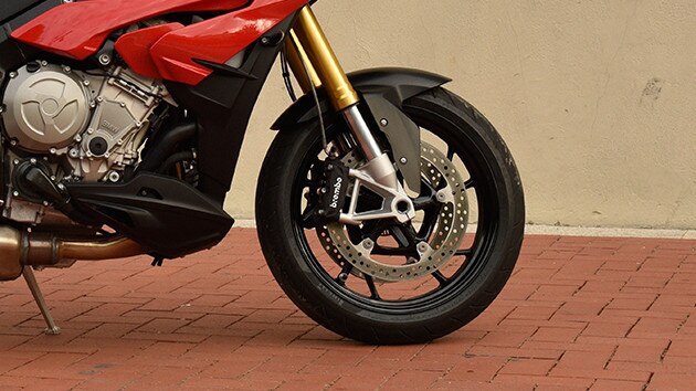 S 1000 XR Jante din aluminiu turnat cu supapă în unghi