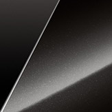 Negru Storm metalizat: Blacked Out