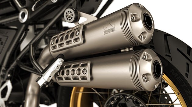 În imagine vedem autocolantul 40 de ani GS de pe rezervorul modelului R nineT Urban G/S.