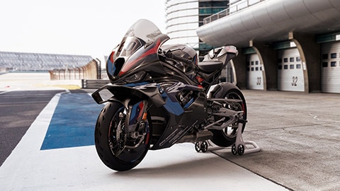 BMW M 1000 RR