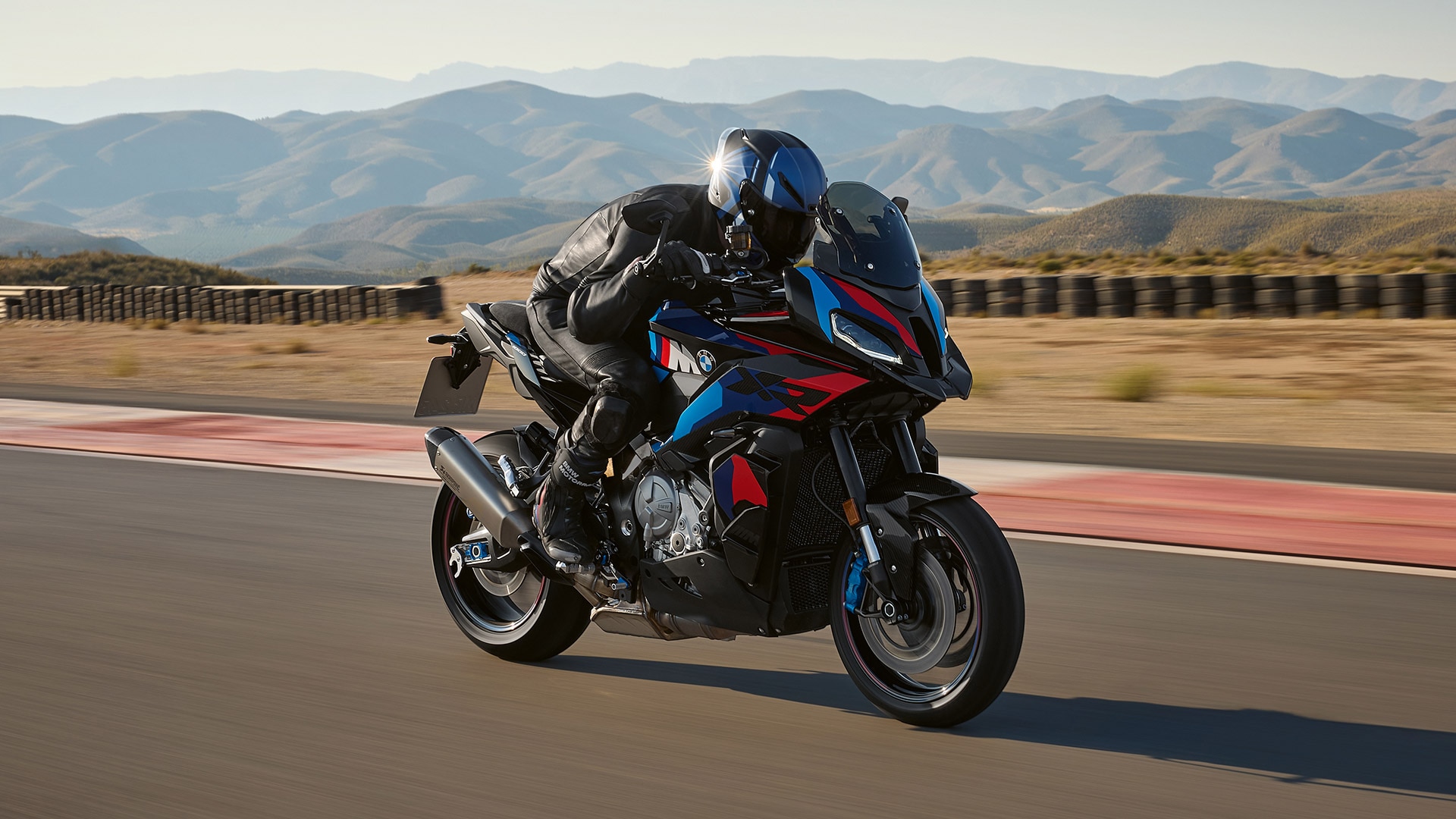 Modelul M 1000 XR de la BMW Motorrad