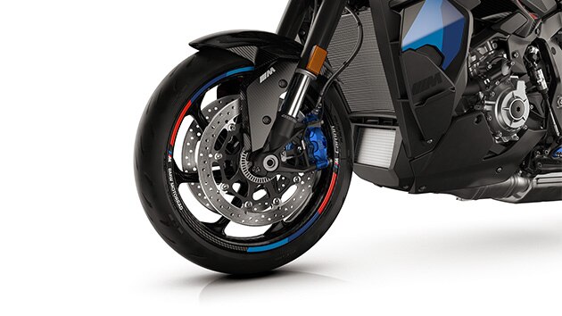 Jantele din fibră de carbon M opționale ale modelului M 1000 XR de la BMW Motorrad