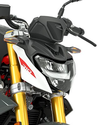 În imagine vedem farul și semnalizatoarele cu leduri standard pentru modelul G 310 R.