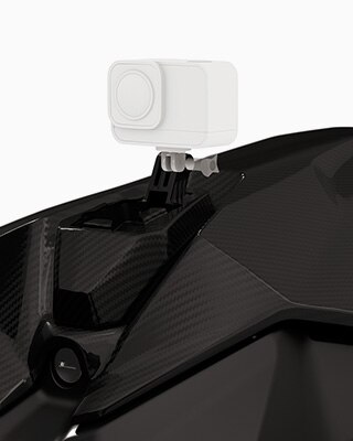 Capac montat în locul șeii pasagerului M Carbon cu adaptor pentru cameră