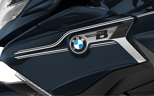 Modelul K 1600 B Edition II de la BMW Motorrad în albastru Imperial metalizat