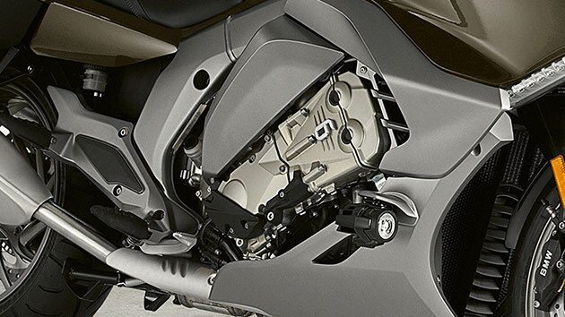 K 1600 GTL motor cu șase cilindri în linie