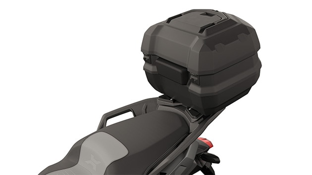 Portbagajul opțional pentru C 400 X de la BMW Motorrad