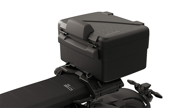 Topcase-ul Vario al modelului CE 04 de la BMW Motorrad